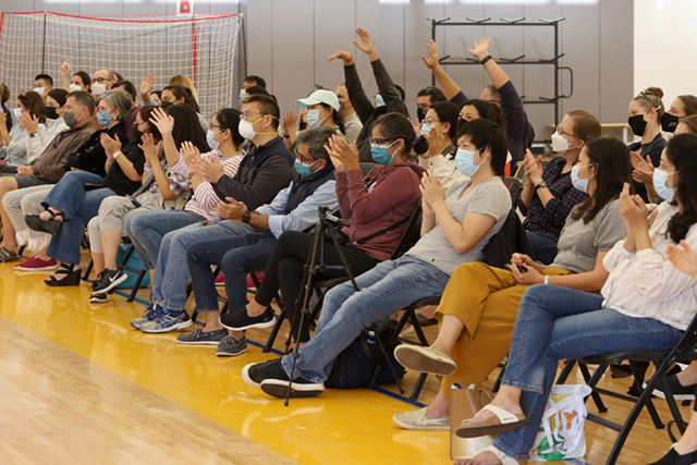 BDS LS Summer Book Assembly 14 10.15.21Scoop Student illustration of a car