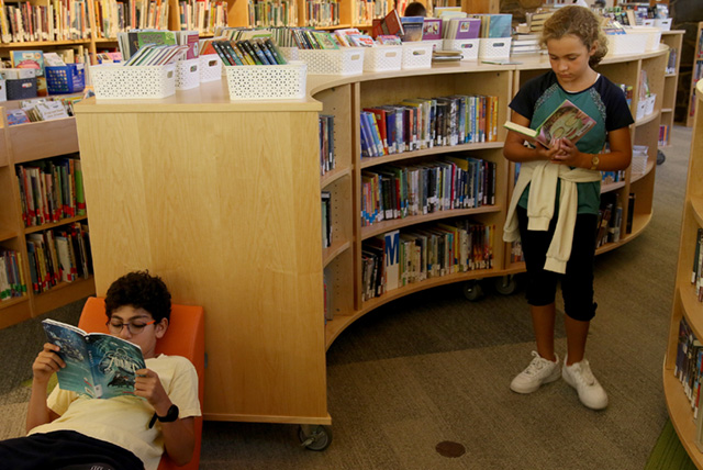 BDS Sixth English 3 09.08.22Scoop Student illustration of a car